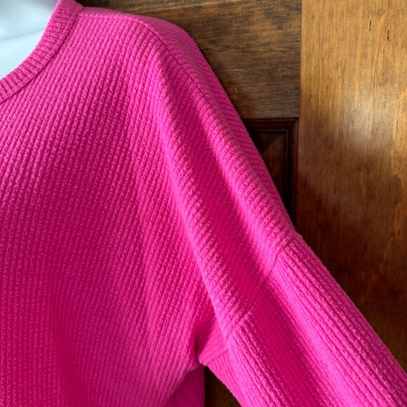 Old Navy Flamingo Feather (Pink) Henley w/Snaps Tunic Medium - Picture 7 of 11